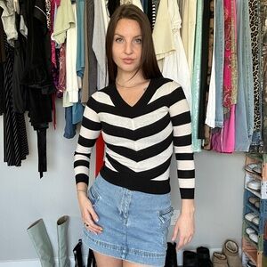 Y2K Vintage Esprit Chevron Sweater